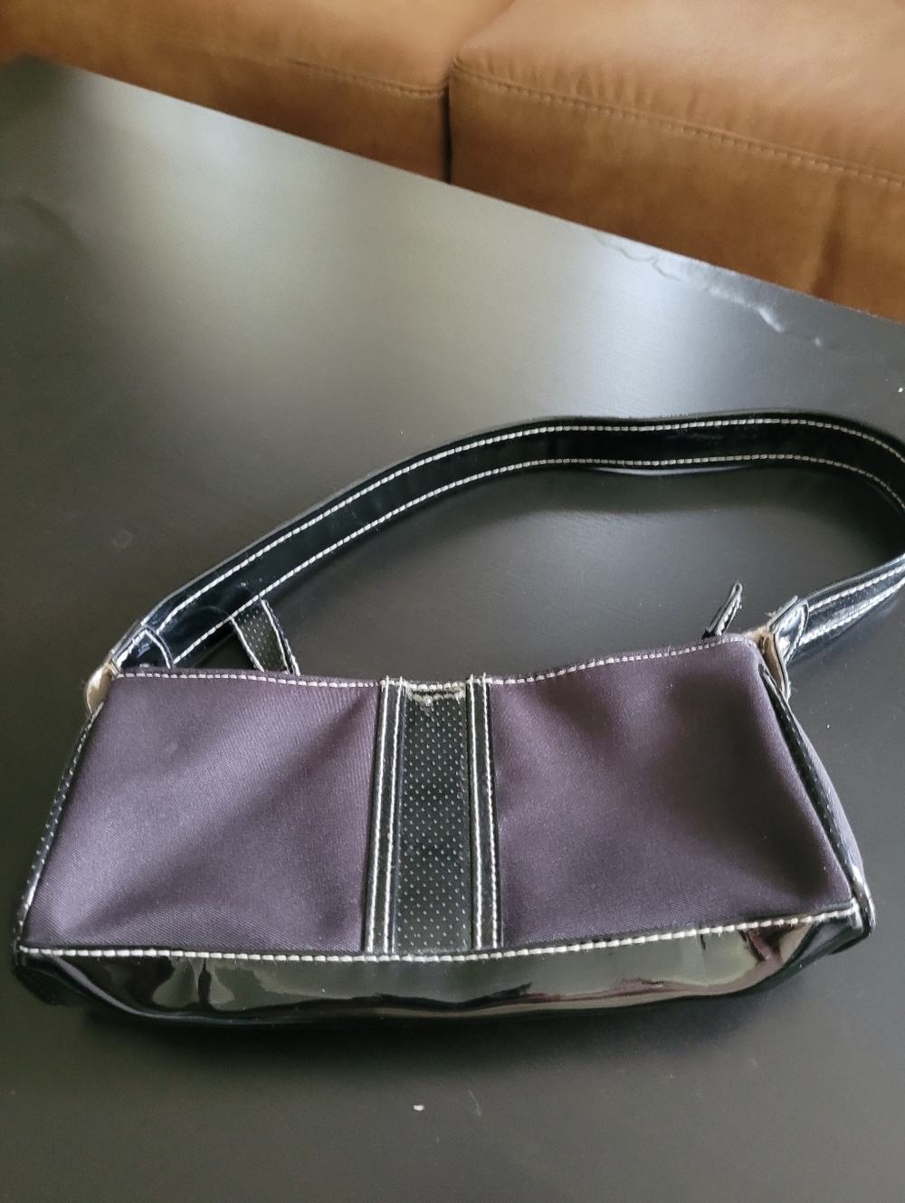 Isaac Mizrahi Black Shoulder Bag - Classic Strap